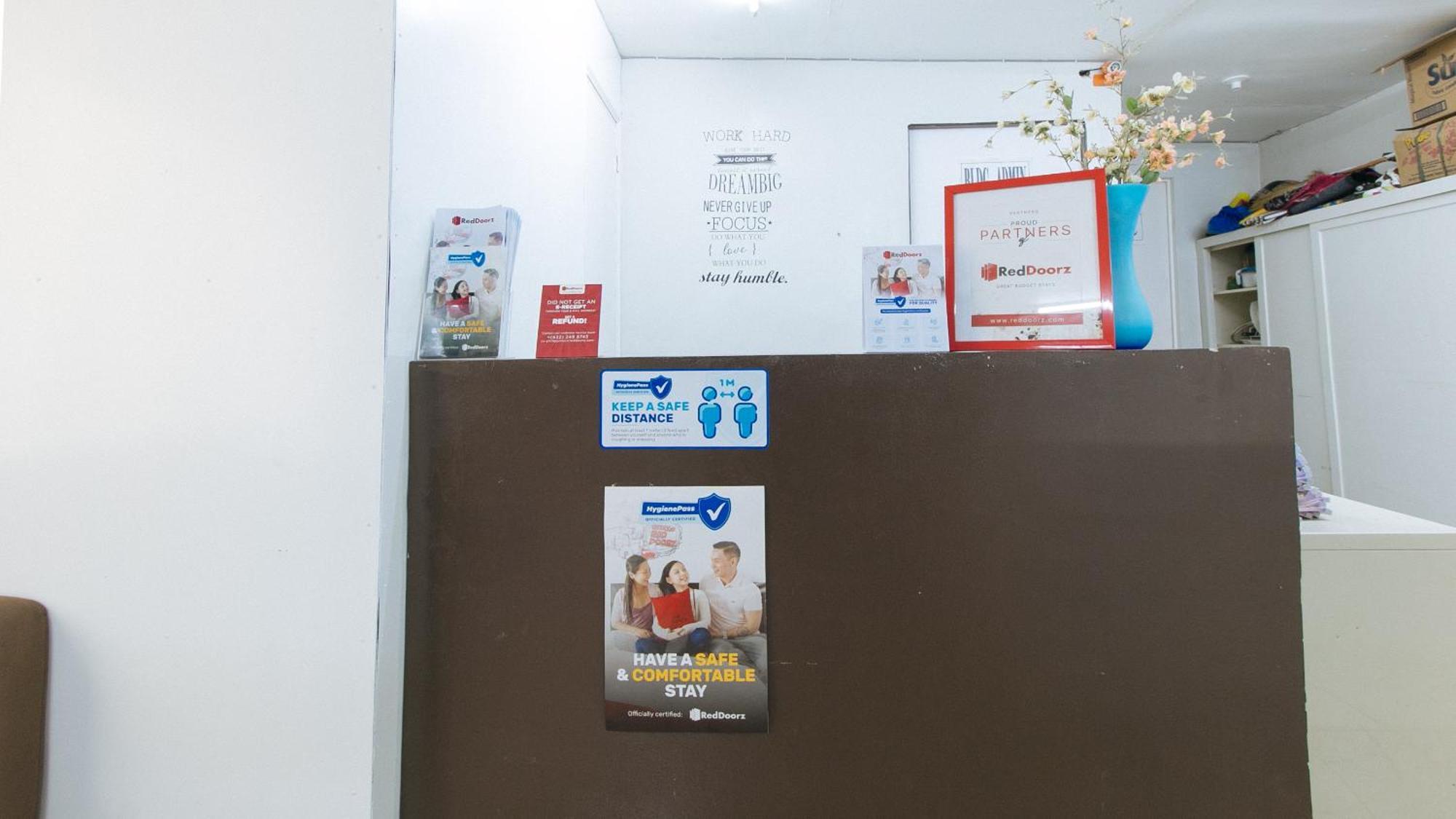 Reddoorz At Kassel Residences Paranaque Paranaque City Exteriör bild
